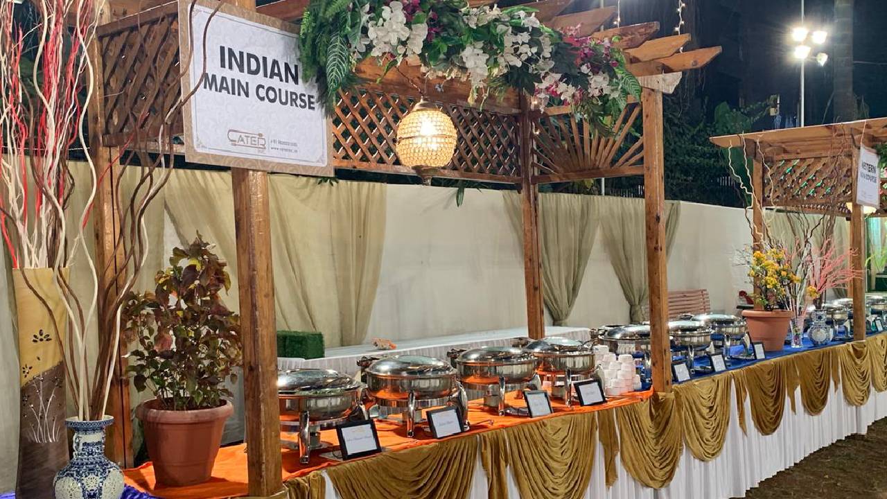 Party Caterers for small