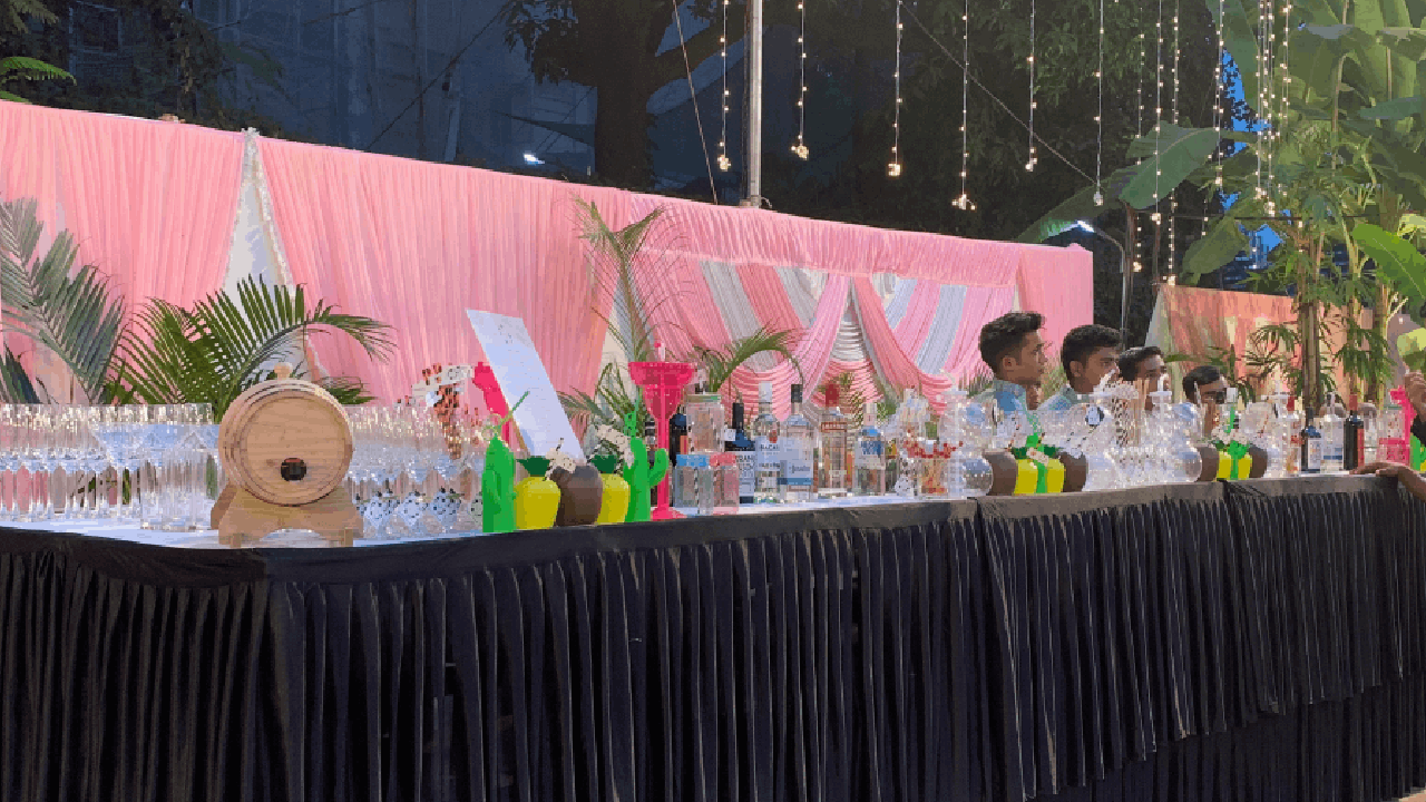 Party Caterers for small